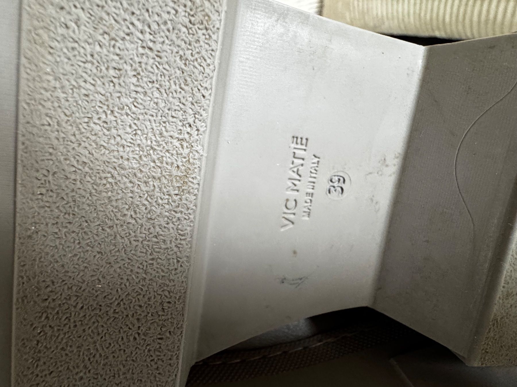 Vic Matié Scarpe da donna: Boots Vic Matie Gr. 39 taupe – Usato da Altendorf venduto da lunapiena01 4