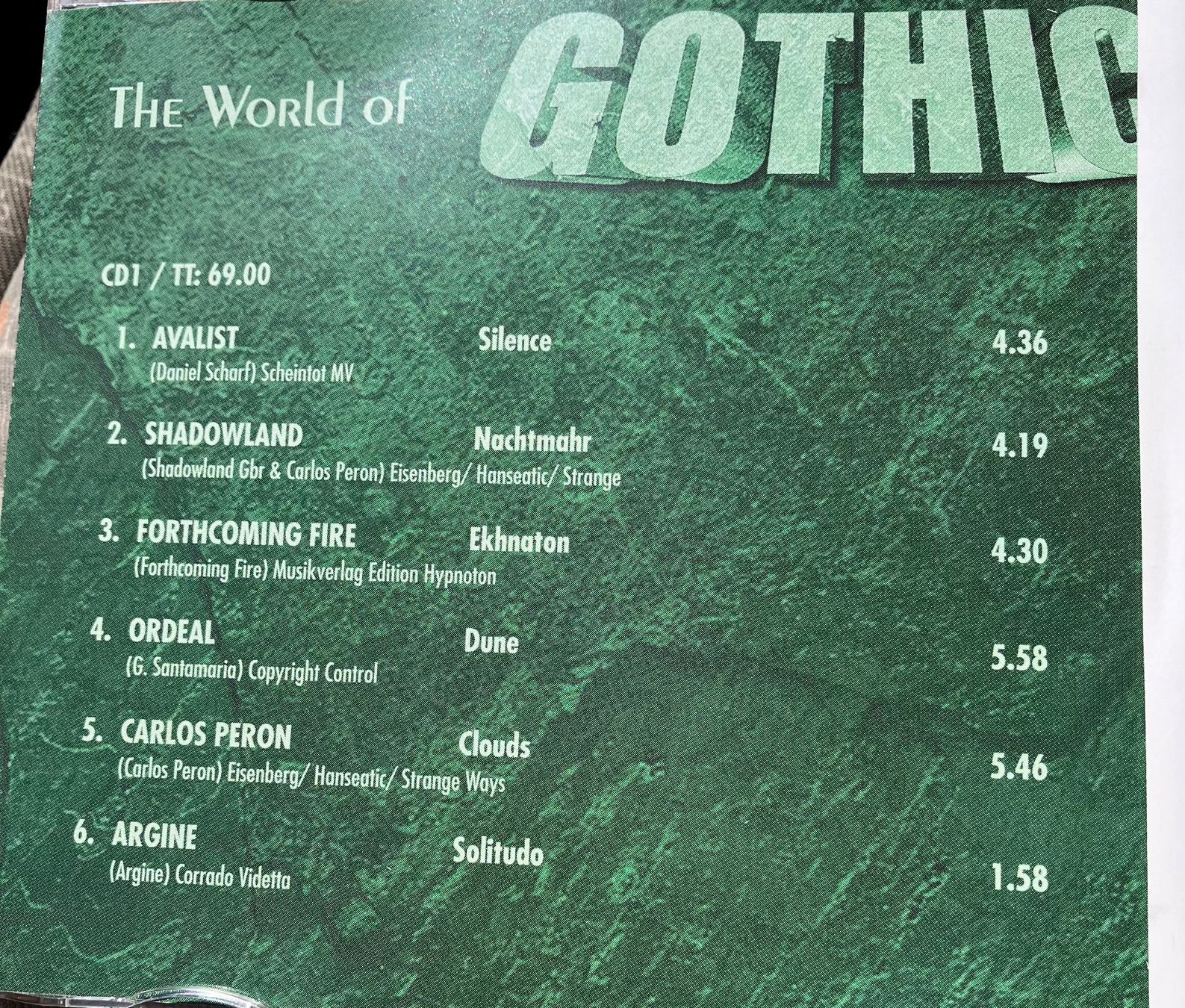 CD: 2 CD  The World of GOTHIC – Usato da Basel venduto da Cora3 1