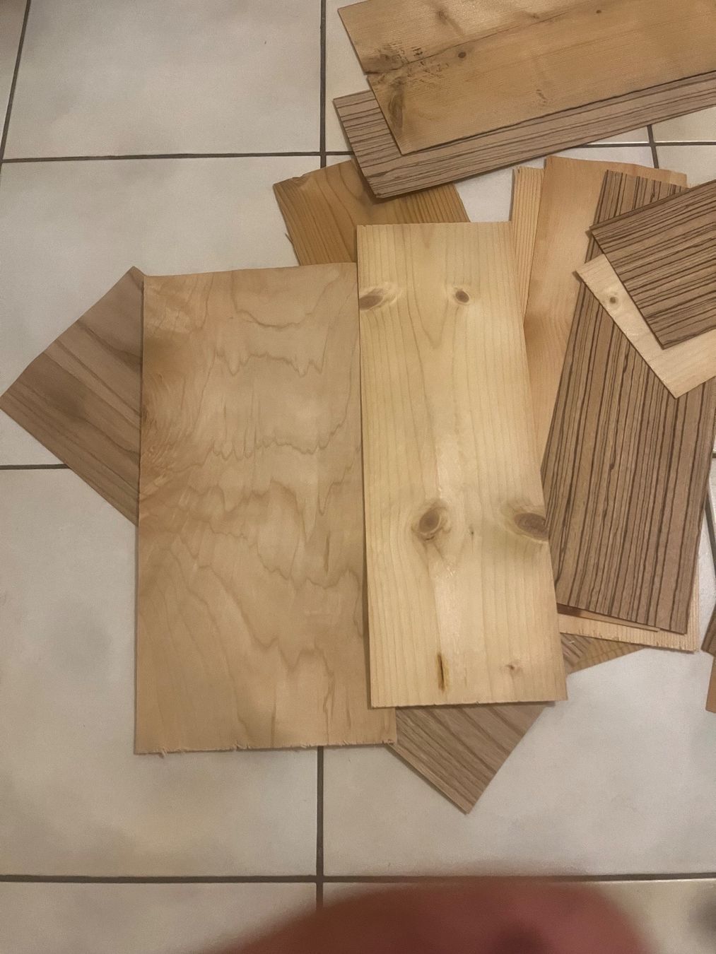 Articoli in legno: Div Furniere – Usato da Frick venduto da nannali98 1