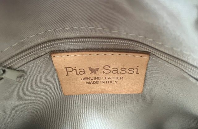 Taschen für Damen: Schöne, edle Leder-Handtsche gold – Gebraucht aus Steinmaur von Dyleila 3