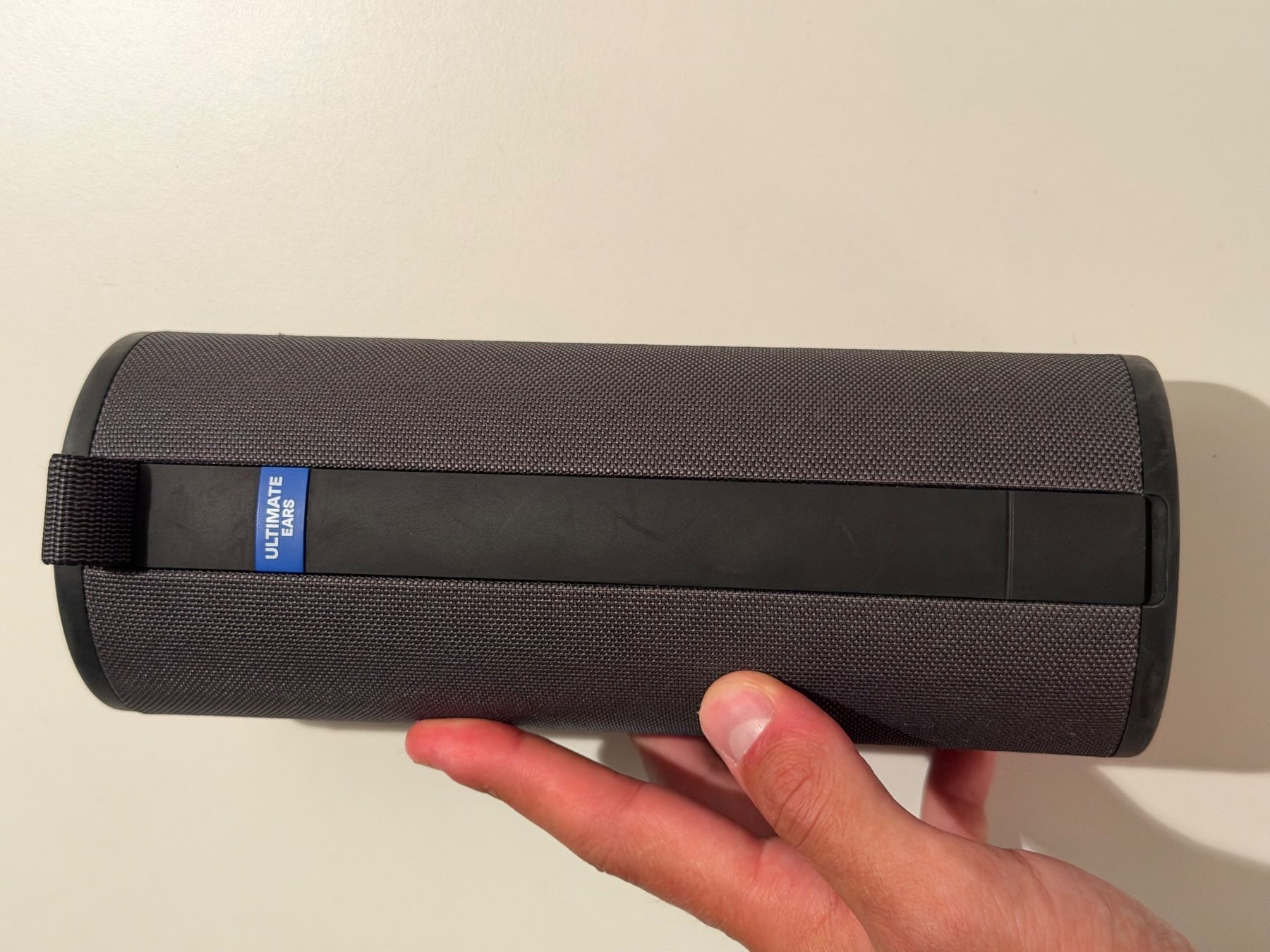 Ultimate Ears Casse acustiche: Megaboom 3 Ultimate Ears schwarz Bluetooth Lautsprecher – Usato da Walchwil venduto da SIAM14 5