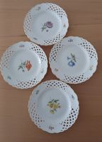 4 Teller von Meissen / Schwertmarke / Porzellan