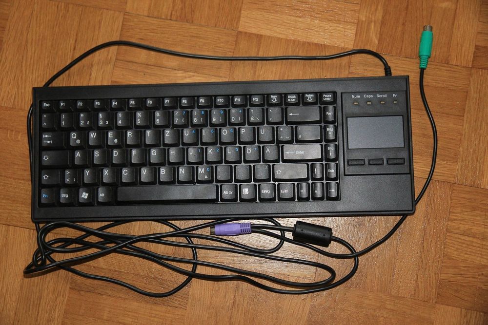 Tastatur PS2 | Kaufen auf Ricardo