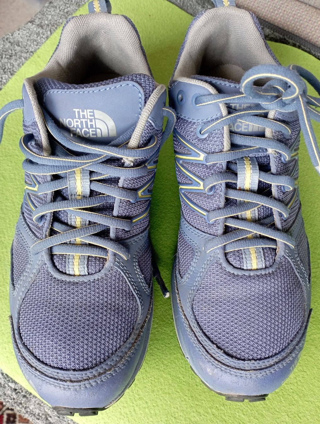 North Face Herrenschuhe: Sportschuhe The North Face 37 grau – Gebraucht aus Wettingen von zadina39