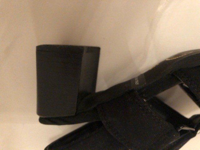 Scarpe da donna: Damenschuhe schwarz – Usato da Gutenswil venduto da walker60 4