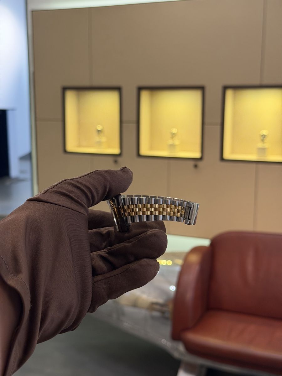 Rolex Orologi: Rolex Datejust 16233  – Usato da Vétroz venduto da dze_pf67 1
