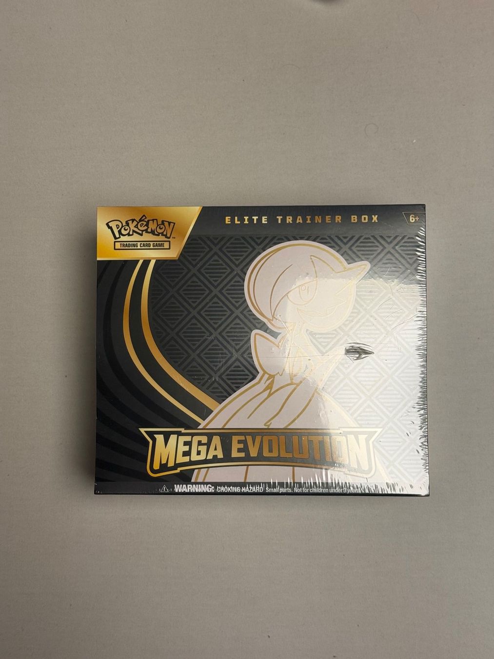 Pokémon Sammelbilder & Trading cards: Pokémon Mega-Entwicklung: Mega Guardevoir Top-Trainer-Box – Gebraucht aus Oberglatt ZH von Tcg_Vinz