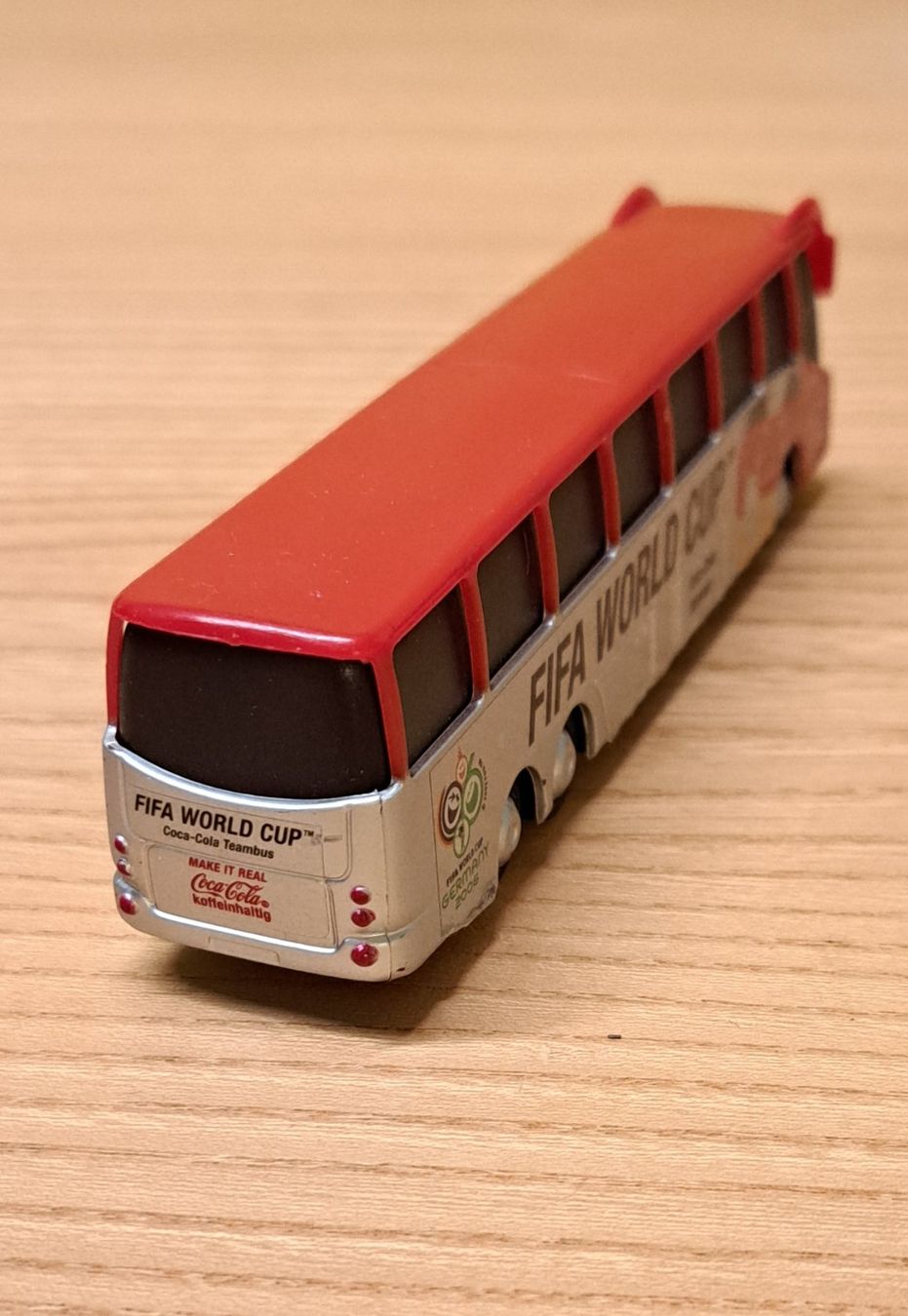 Kit di modellismo & Modellini statici: Fifa World Cup Germani 2006 Bus Modell – Usato da Dietlikon venduto da kosta.katoglou 4