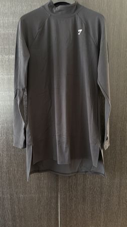 Modest Longline Gymshark Top