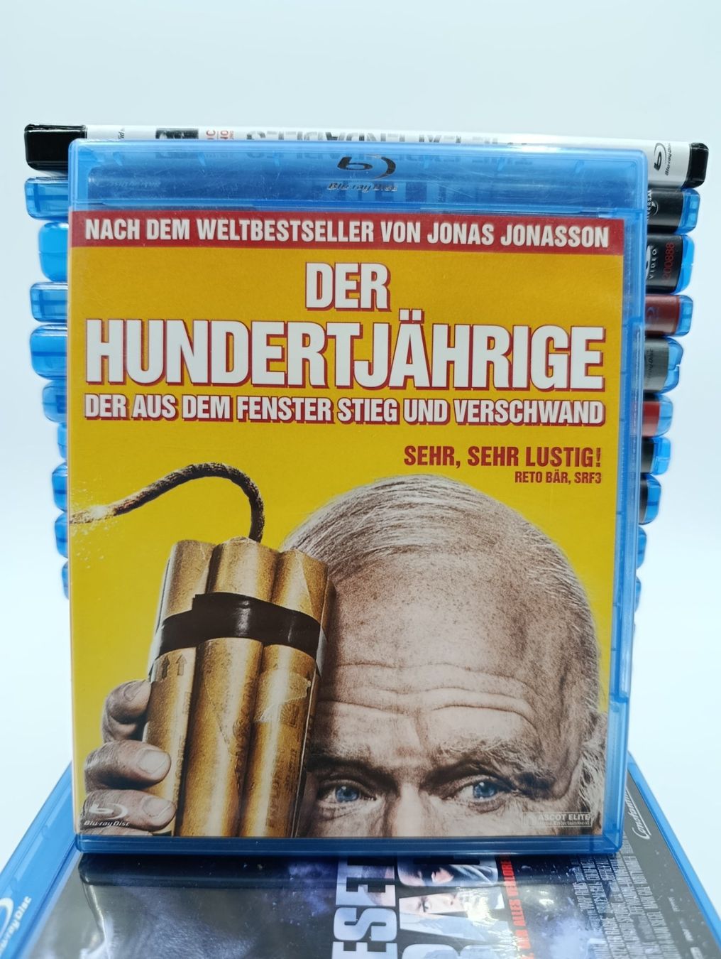 Tutti i DVDs: Der Hundertjährige Blu-Ray DVD – Usato da Wil SG venduto da Donaldus