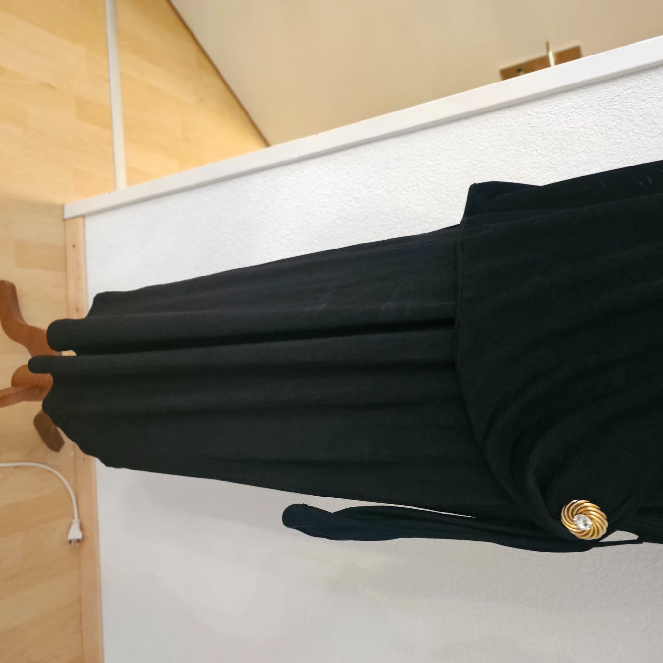 Kleider: Kleid schwarz Grösse 46mit Schmuckkn opf – Neu (gemäss Beschreibung) aus wolfhalden von 46464646 3