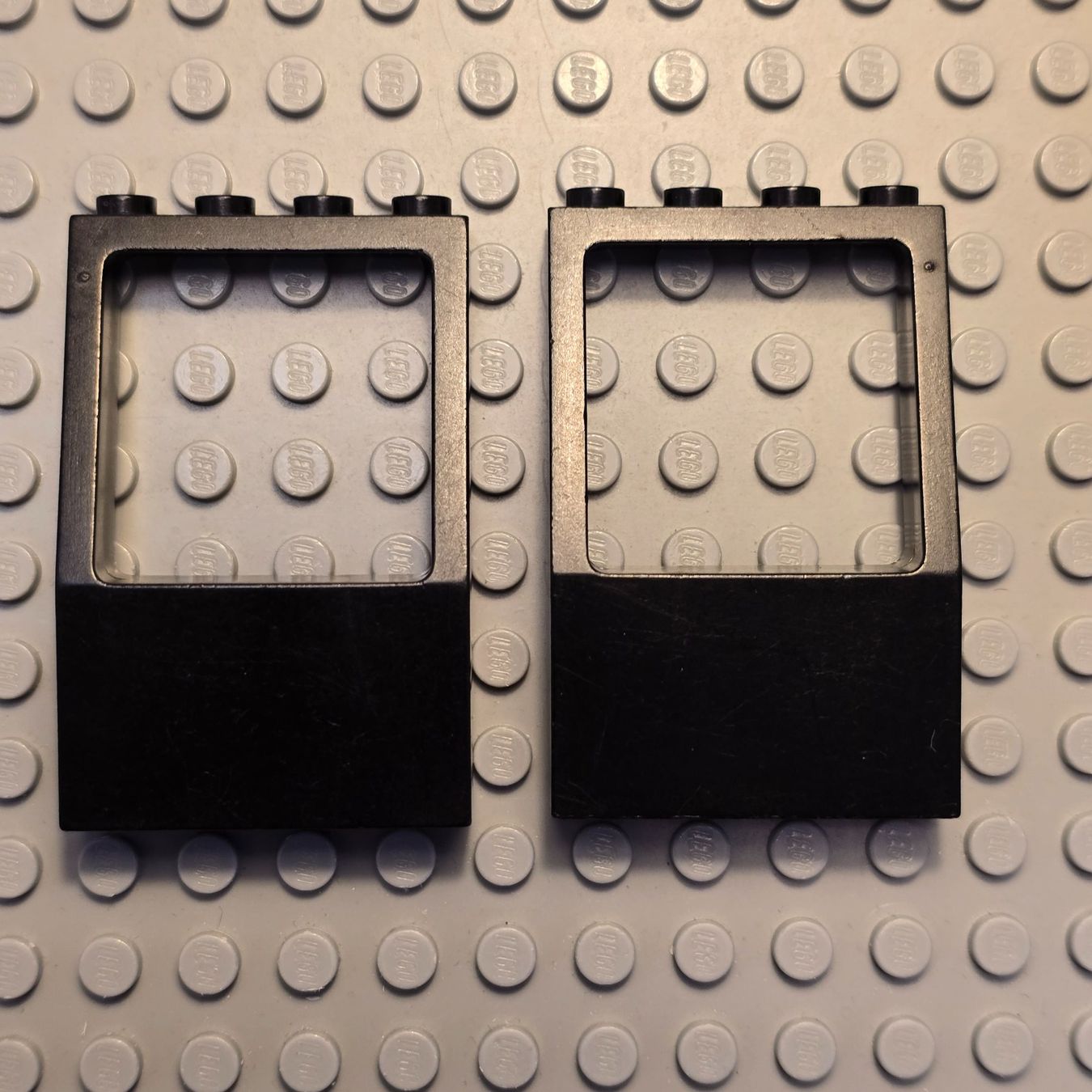 Lego Baukästen: Lego 2x System Fenster 2x4x5 – Gebraucht aus Basel von Swi-7621