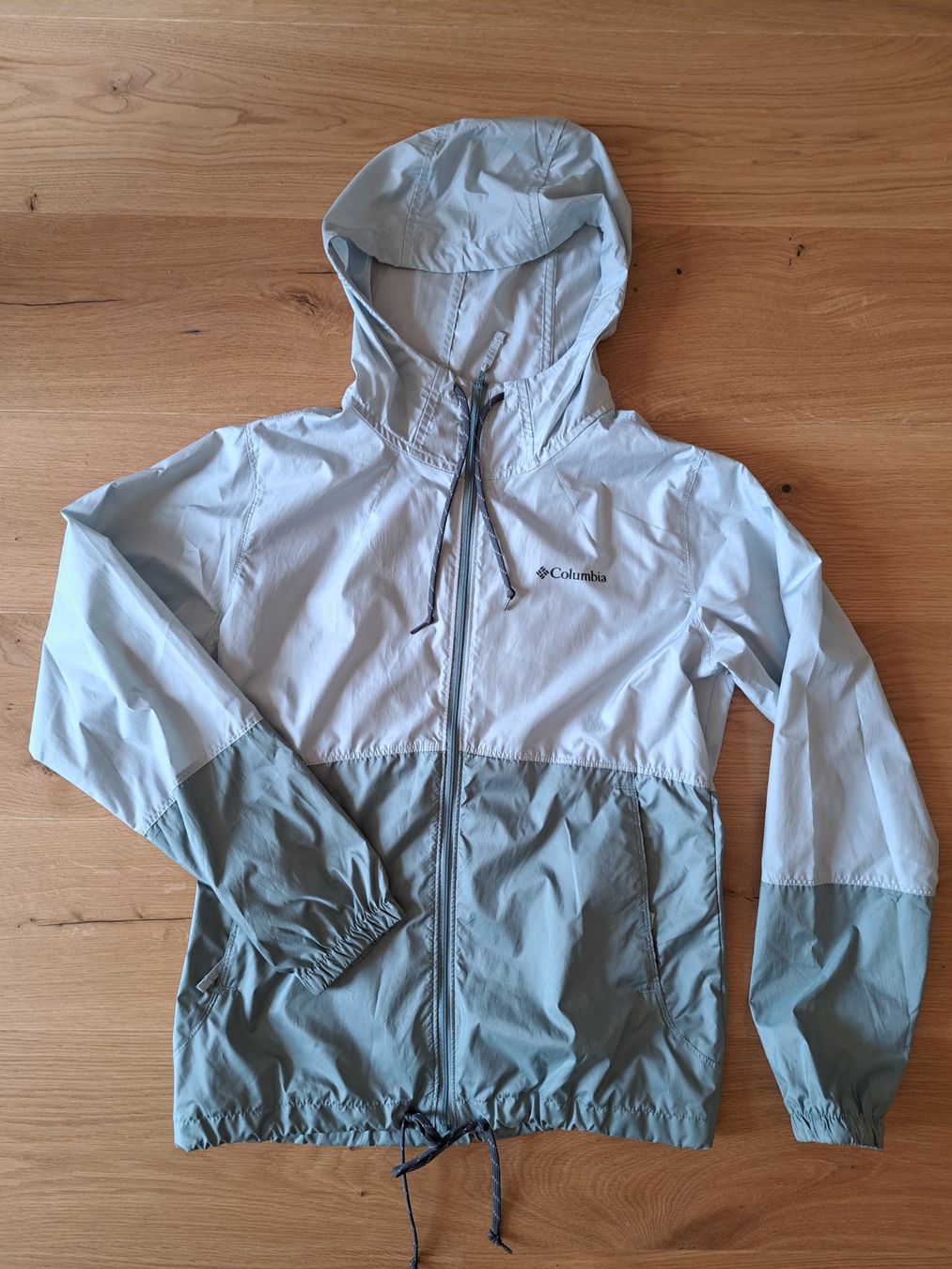 Columbia Jacken: Windjacke Columbia Salbei Mint S – Gebraucht aus Maienfeld von Bac_le