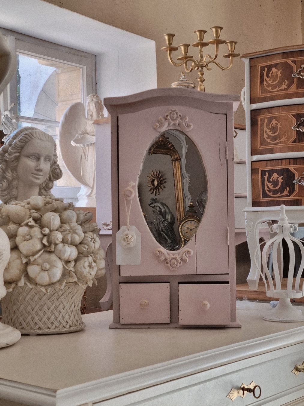 Vitrinen: Wandschrank*Atelier-elisa – Gebraucht aus Wohlen AG von Atelier-Elisa 1