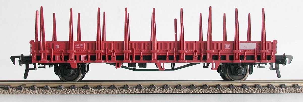 Fleischmann Modelleisenbahnen: Fleischmann Rungenwagen Rmms 33 der DB Spur H0 – Gebraucht aus Oberwil BL von Klang 1