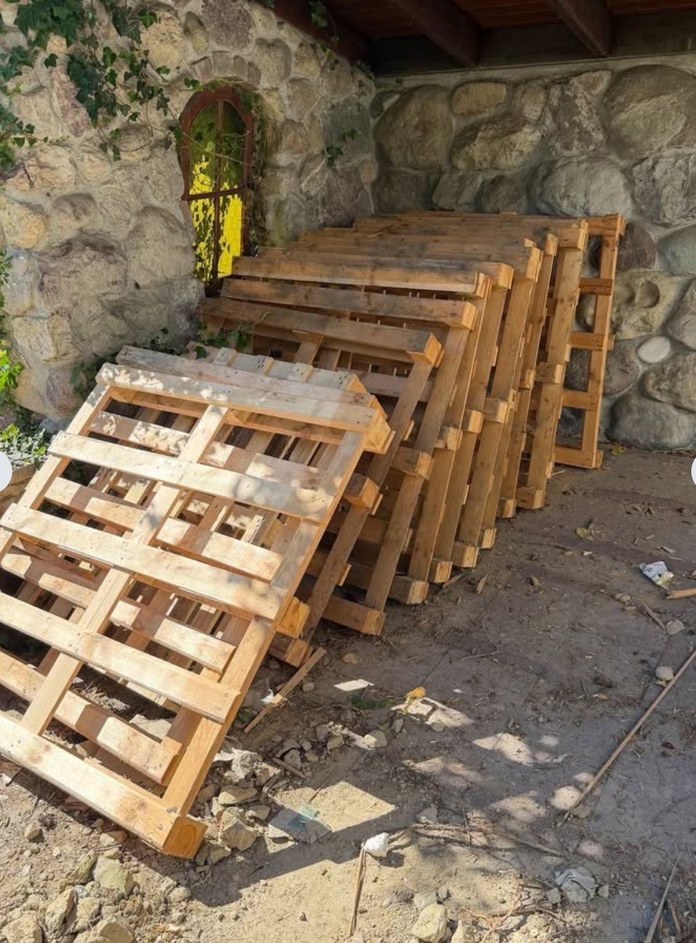 Pallets: Paletten, gratis zum Mitnehmen – Usato da Oberrieden venduto da con_6xfp