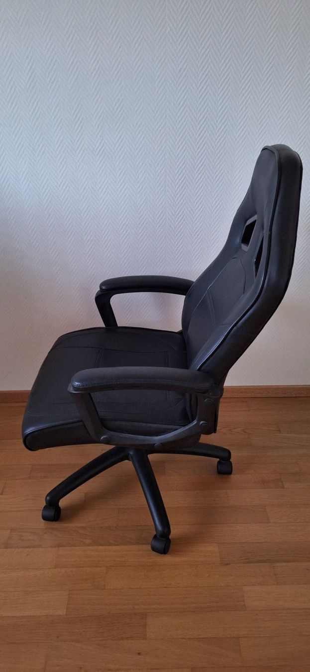 Sedie: chaise de bureau – Nuovo (secondo la descrizione) da Lussery-Villars venduto da pousinete02 3