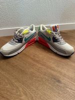 Nike Air Max 90 Turnschuhe US 8 EU 41 Neu