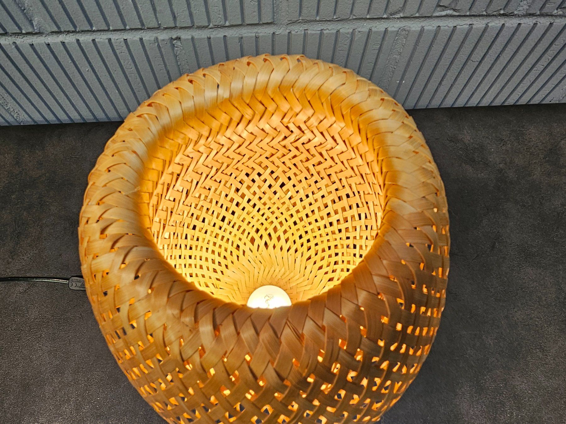 Ikea Bja Table-Lamp, Tischleuchte Bambus Handarbeit (Gebraucht) in Nottwil  fr CHF 25  mit Lieferung auf Ricardo kaufen