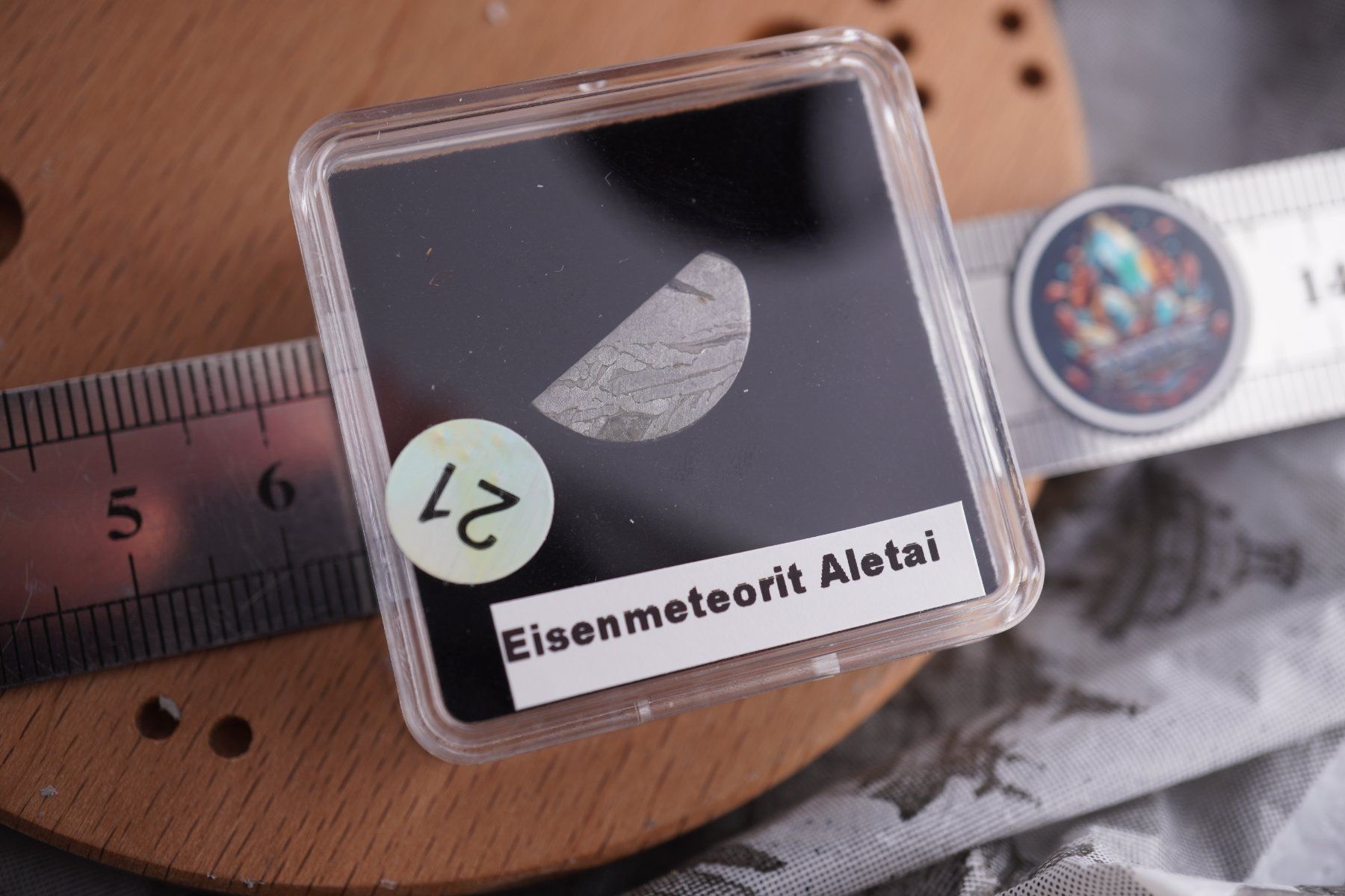 Minerali & Pietre curative: Eisenmeteorit Scheibe   Aletai    Ab 1.- – Nuovo e nell'imballaggio originale da Eschenbach SG venduto da topstone 4