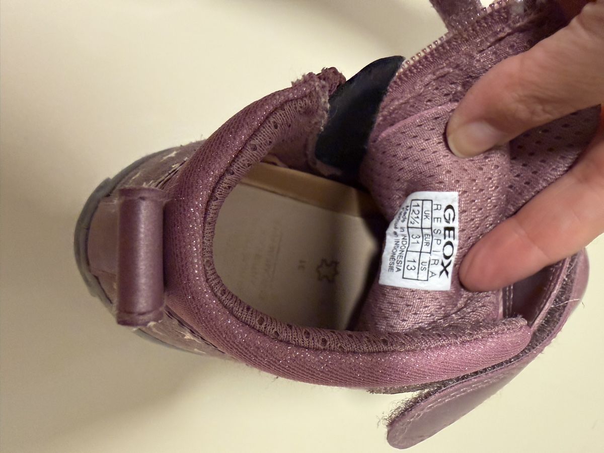 Geox Scarpe per ragazze: Geox Herbstschuhe – Usato da Bonstetten venduto da Tulli.Tulla 2