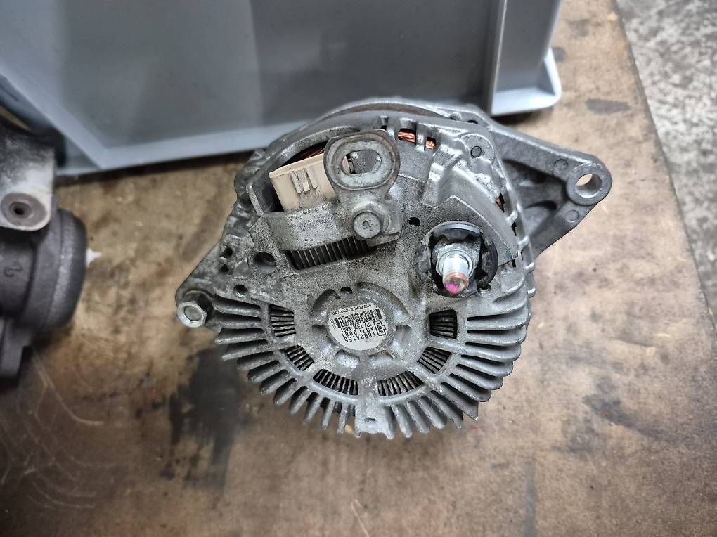 Tutti pezzi di ricambio auto: Mitsubishi Evo 10 Alternator – Usato da Döttingen venduto da alfisti124 1