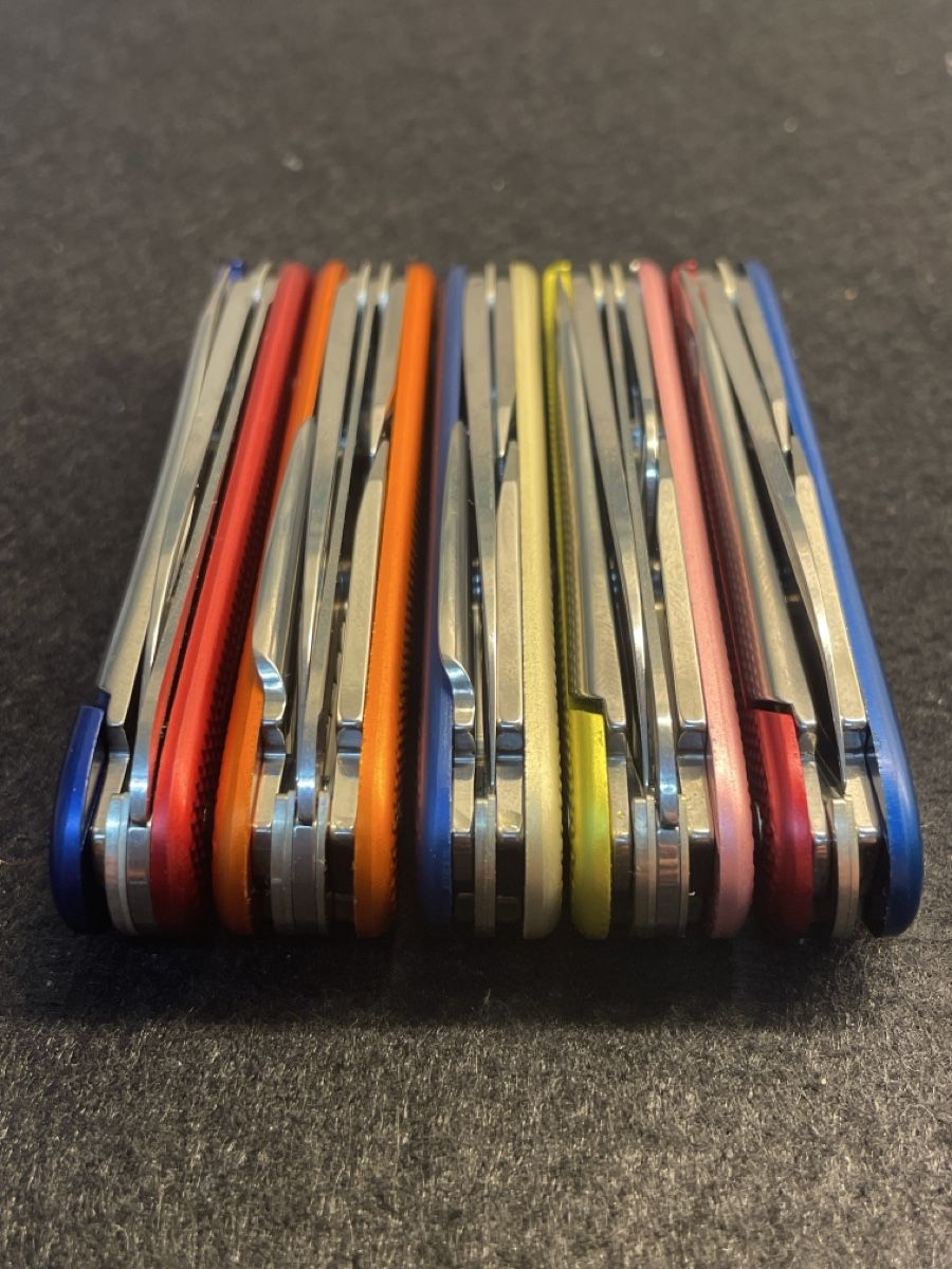 Victorinox Coltelli tascabile: Victorinox Thai Alox – Nuovo e nell'imballaggio originale da Basel venduto da ong72 6