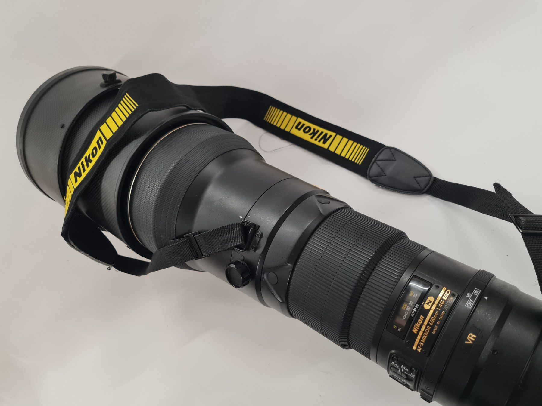 Nikkor Obiettivi: Nikkor AF-S 600mm 1:4G ED N – Usato da Blumenstein venduto da Funicorn 1