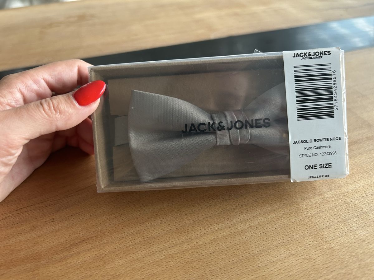 Camicie: Jack & Jones Fliege hellgrau One Size neu🩶 – Nuovo e nell'imballaggio originale da Sursee venduto da ramona0406 1