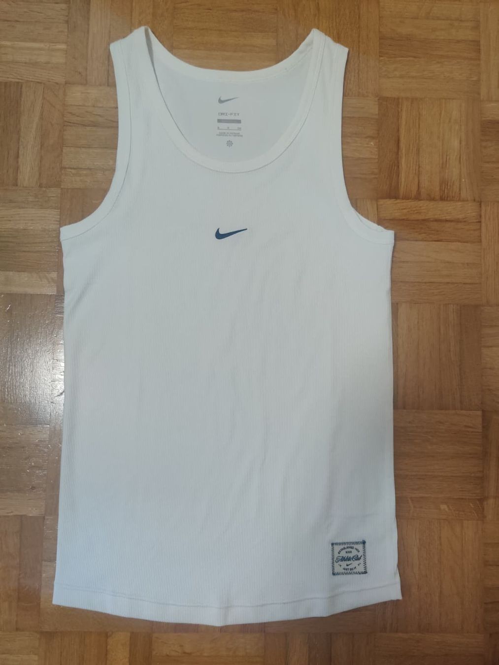 Nike T-shirts: Nike Performance TANK - Débardeur - white – Neuf (Voir description) à Marly par ZeDjocker