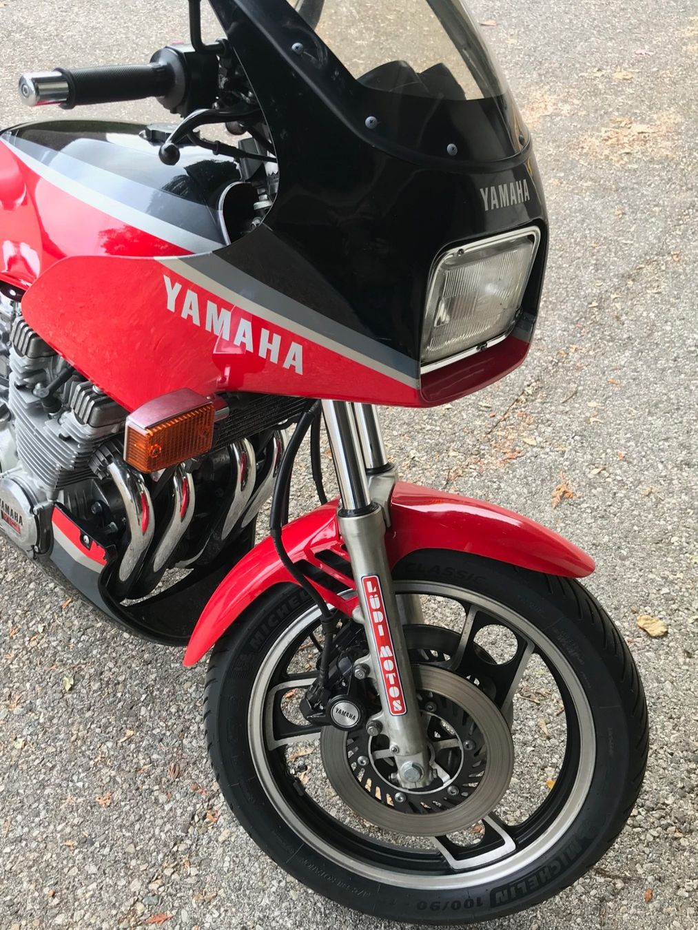 Yamaha Strada: Yamaha XJ 900 31A – Usato da Gland venduto da Armando.Jorge01 1