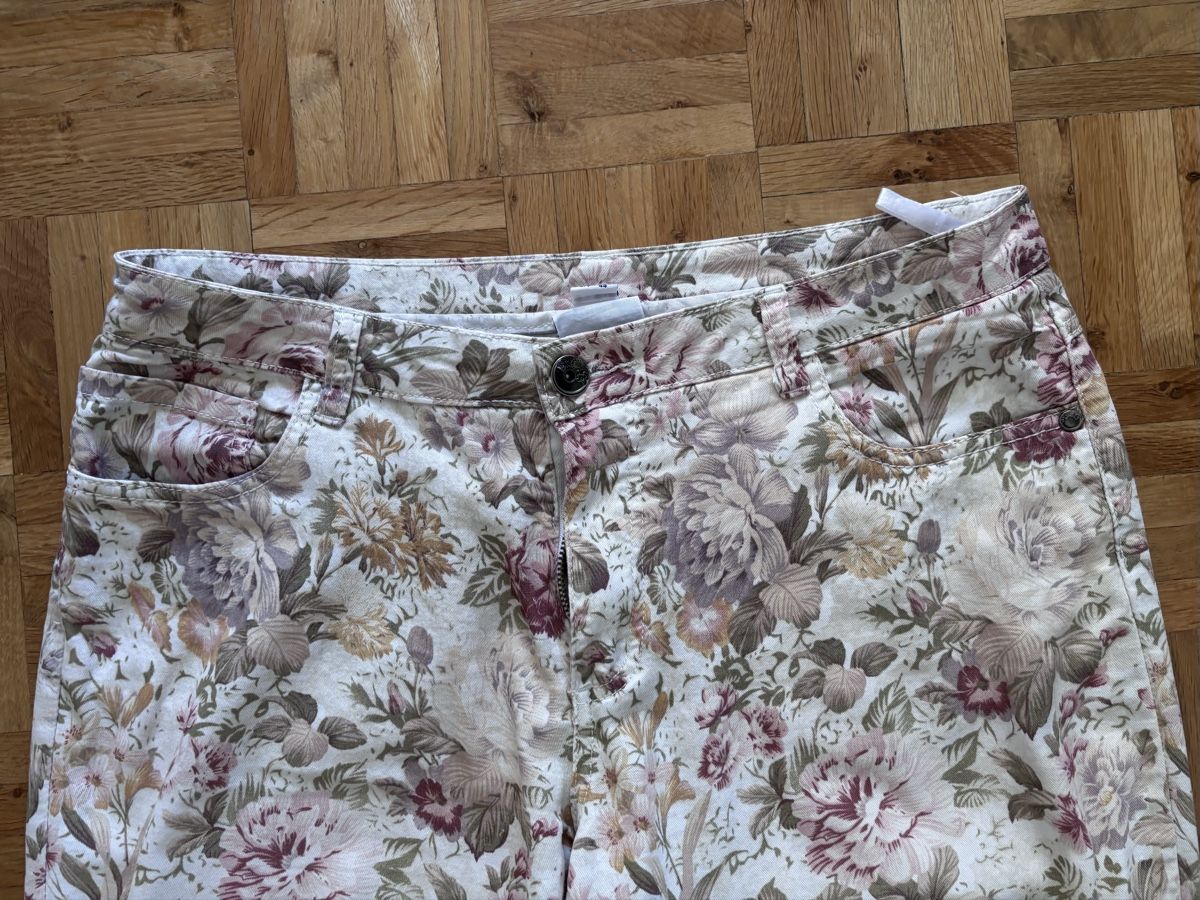 Jeans: Sommerhose 42 – Usato da Schliern b. Köniz venduto da Puffin48 1