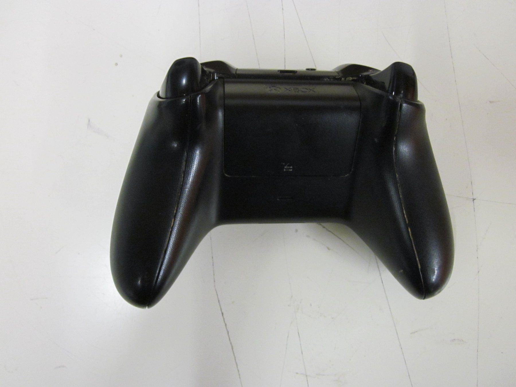 Controller: XBOX ONE Manette Controller – Usato da Grand-lancy venduto da kohler333 1
