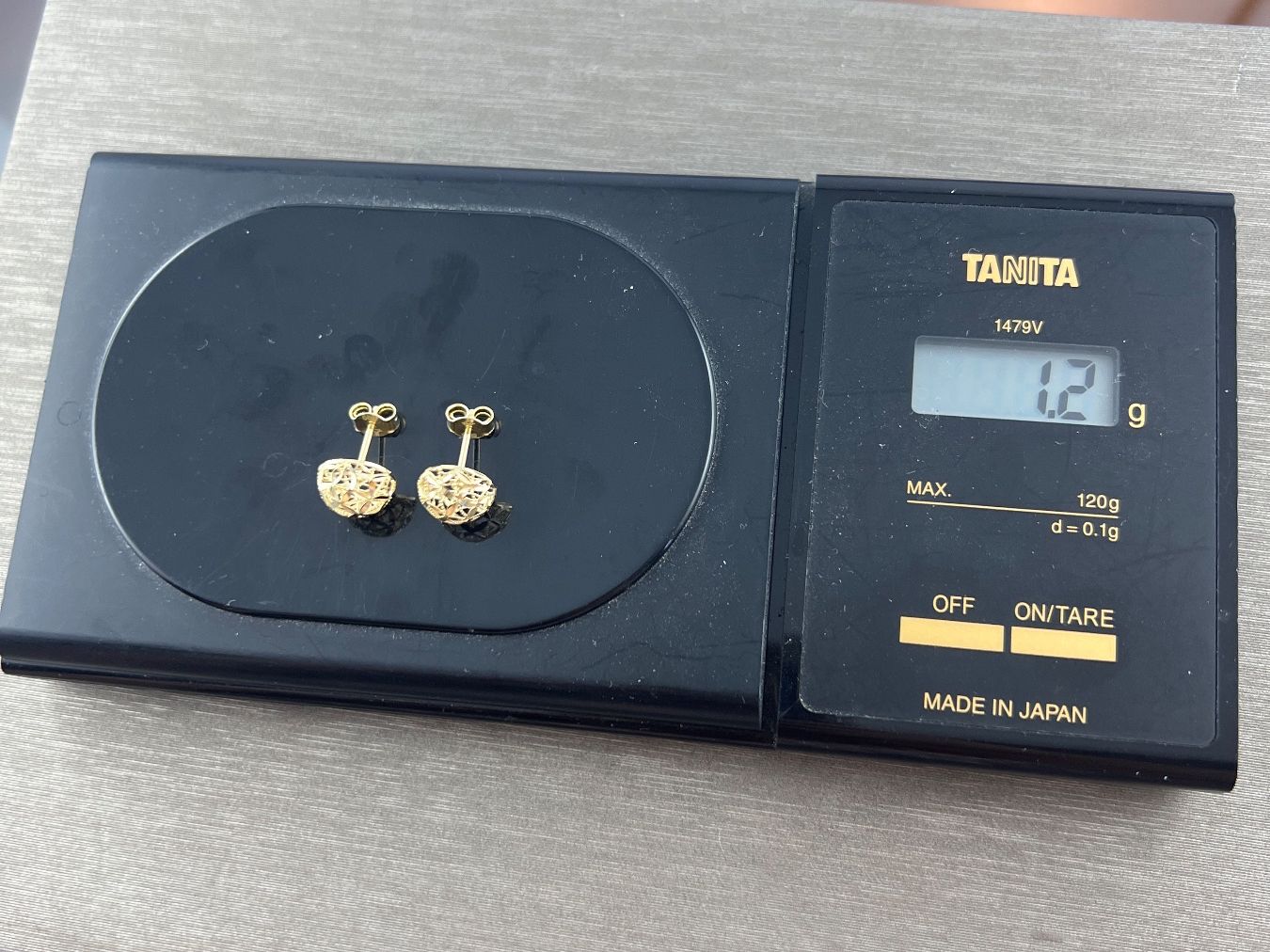 Ohrringe & -stecker: Ohrstecker 585 Gold – Gebraucht aus Niederuzwil von leo_8857 4