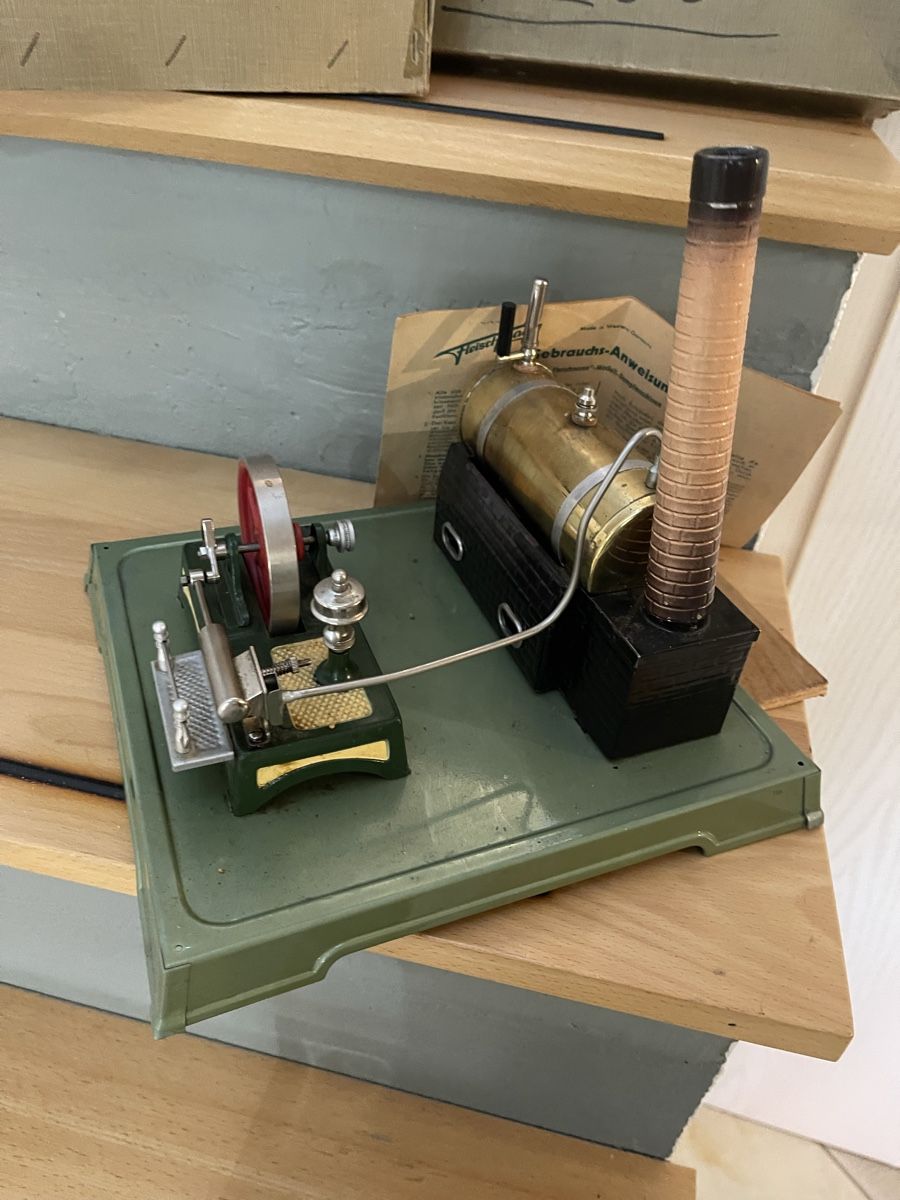 Kit di modellismo & Modellini statici: Fleischmann Dampfmaschine Nr. 260 – Nuovo (secondo la descrizione) da Bichwil venduto da chilliboy 3