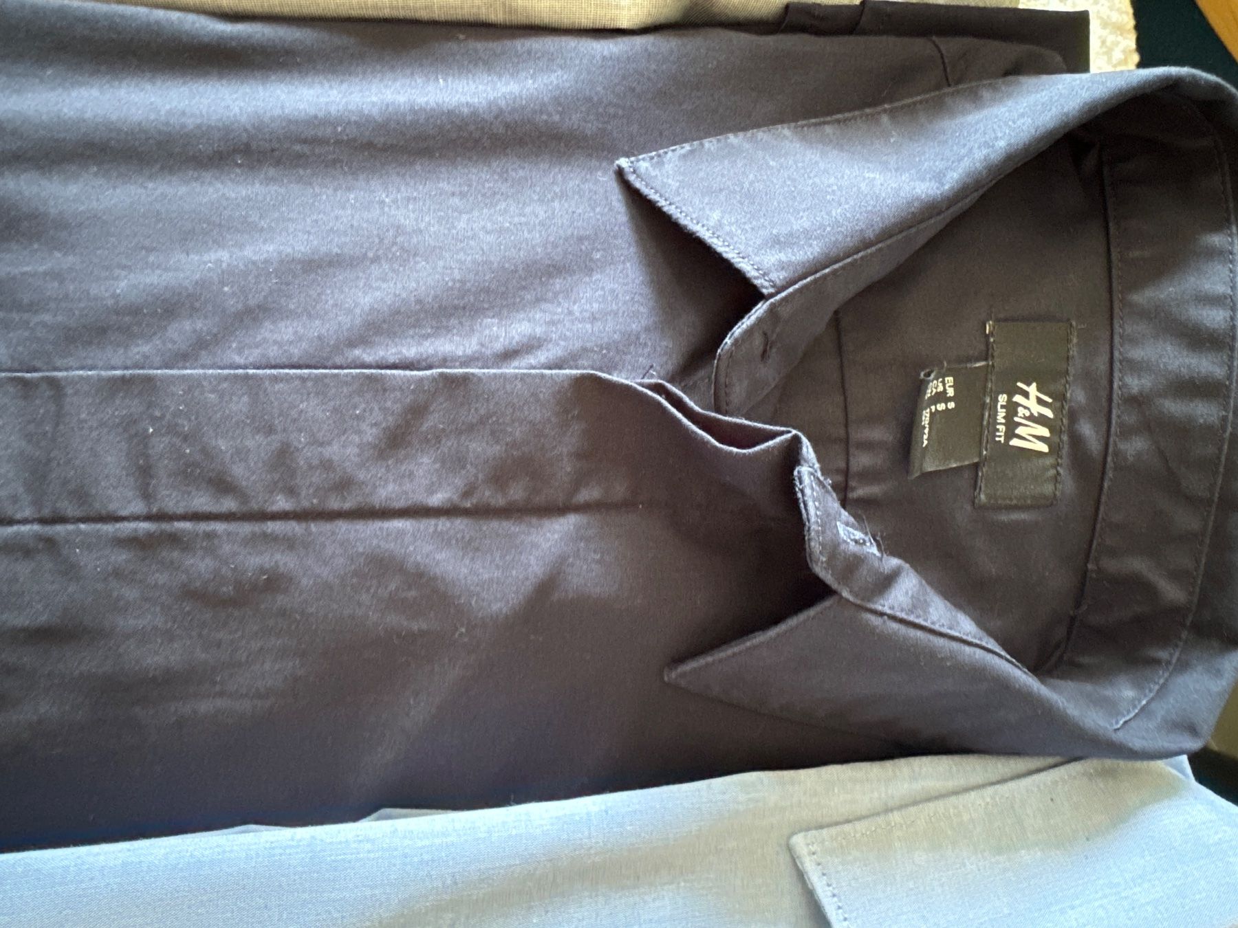 H&M Camicie: 3 H&M Herrenhemden Gr. S Herren – Usato da Winterthur venduto da britsi 2