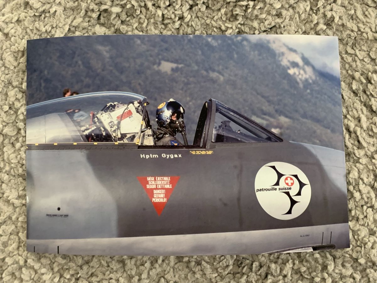 Foto & Immagini: Foto Hawker Hunter der Patrouille Suisse  13 x 18 cm – Nuovo (secondo la descrizione) da Esslingen venduto da Gargamel011