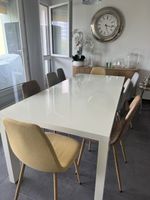 Table à manger blanche laquée, bon état 