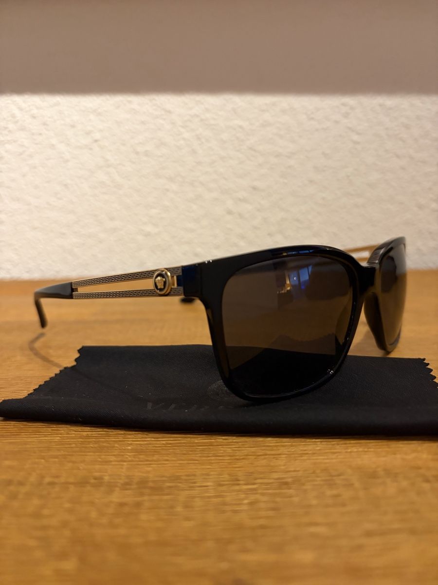 Versace Occhiali & Lenti: Versace Sonnenbrille   – Usato da Freidorf TG venduto da P.Saui 1