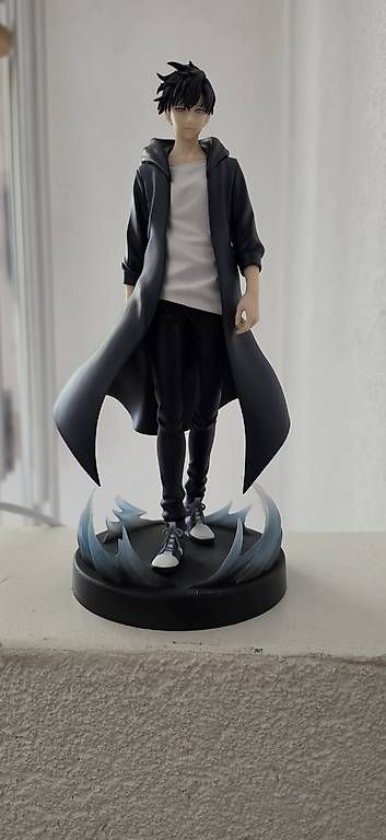 Statuette: Jin-woo sung anime figur – Usato da Romanshorn venduto da Unternehmer360 1