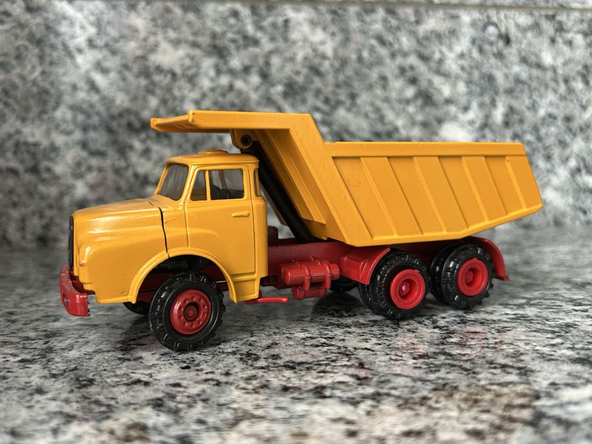 Conrad Kits de montage: MAN Kipper, 1:50 , Conrad – D'occasion à Horw par Tigercat635 2