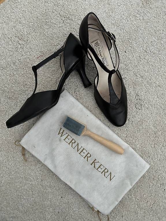 Scarpe da donna: Chaussures de Danse Pro Werner Kern - Comme Neuves   – Usato da Petit-Lancy venduto da patou.711