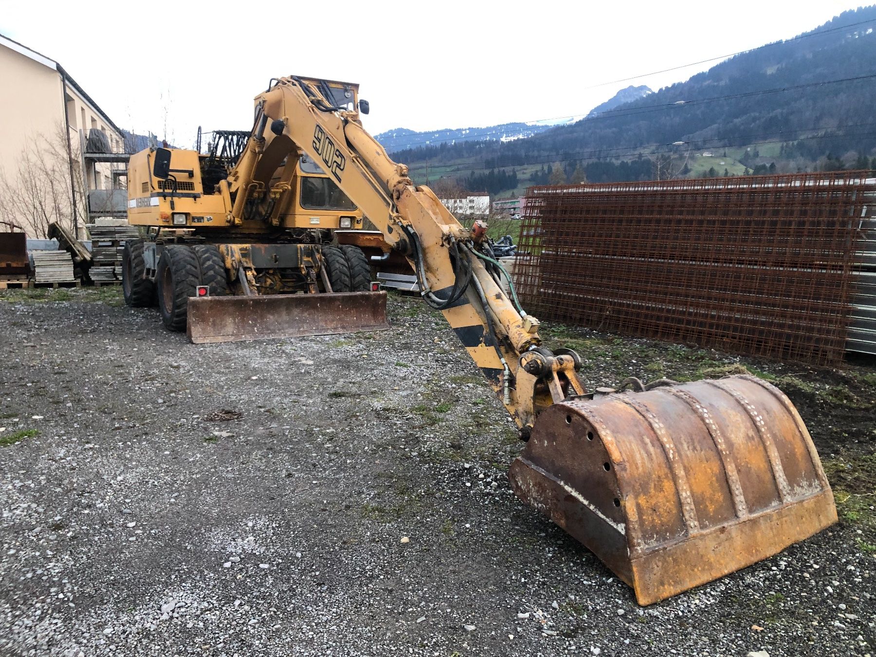 Liebherr Escavatori: Mobilbagger – Usato da Neu St. Johann venduto da Gaga-2019