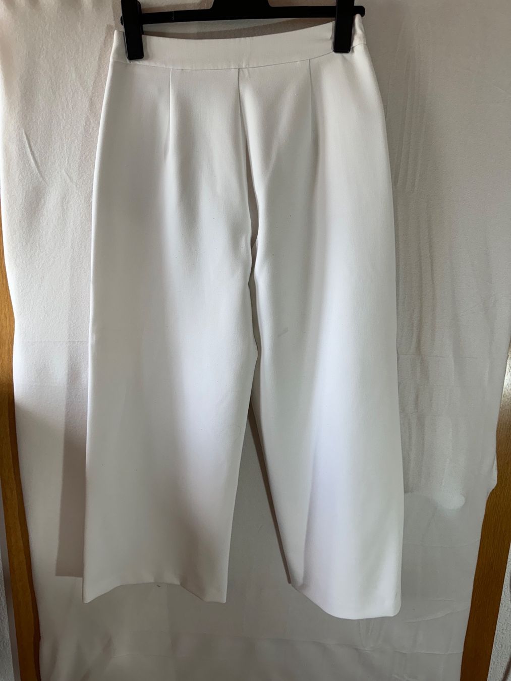 Stradivarius Hosen: Weisse Hose von Stradivarius Gr. 38 – Gebraucht aus Grosswangen von second_hand_dress 7