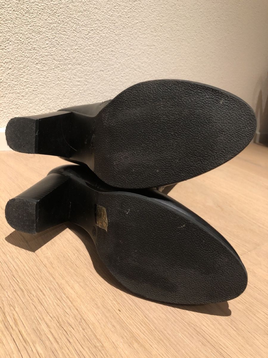 Scarpe da donna: Stiefel Gr.39 – Usato da Kleinwangen venduto da Retrolights 1