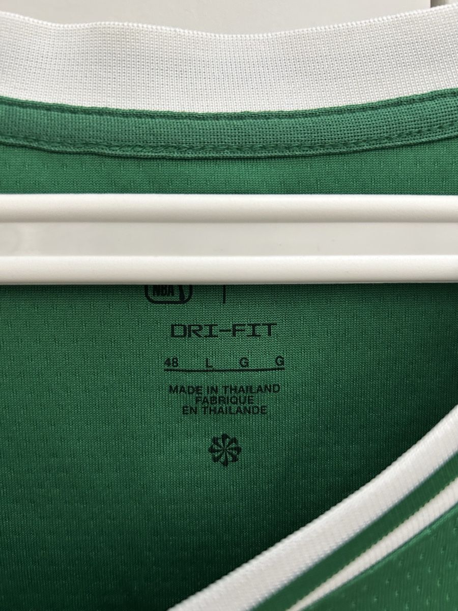 Maillots de corps & Pantalons: Boston Celtics Trikot Marcus Smart 36 Grösse L – D'occasion à Obfelden par 4star4 3
