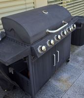 Gasgrill broilcue mit 4 Brennern 