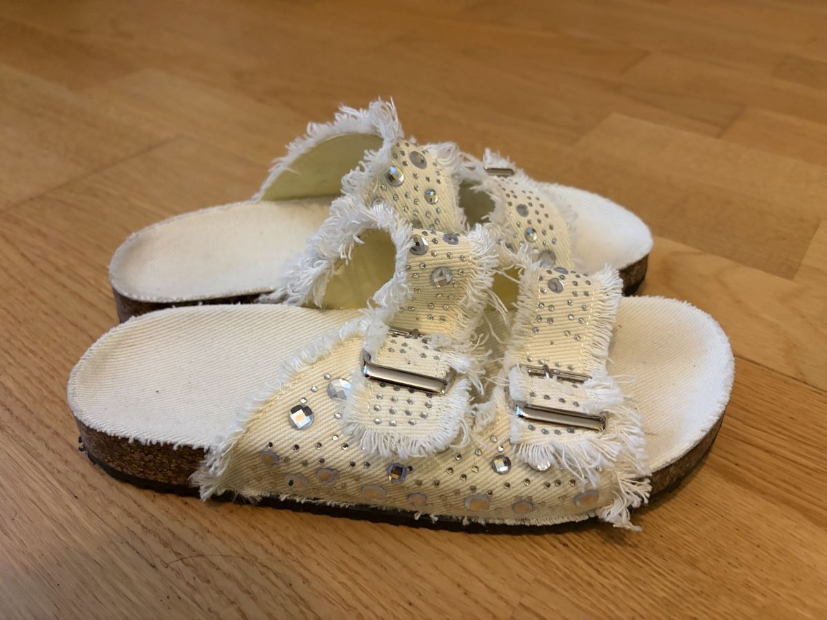 Damenschuhe: Fake Birkenstocks – Neu (gemäss Beschreibung) aus Neftenbach von bjl_xqr8 1