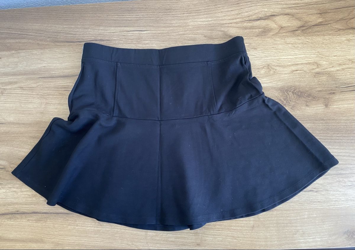 Desigual Gonne: Lot de deux jupes Desigual – Usato da Chézard-St-Martin venduto da monster2525 2