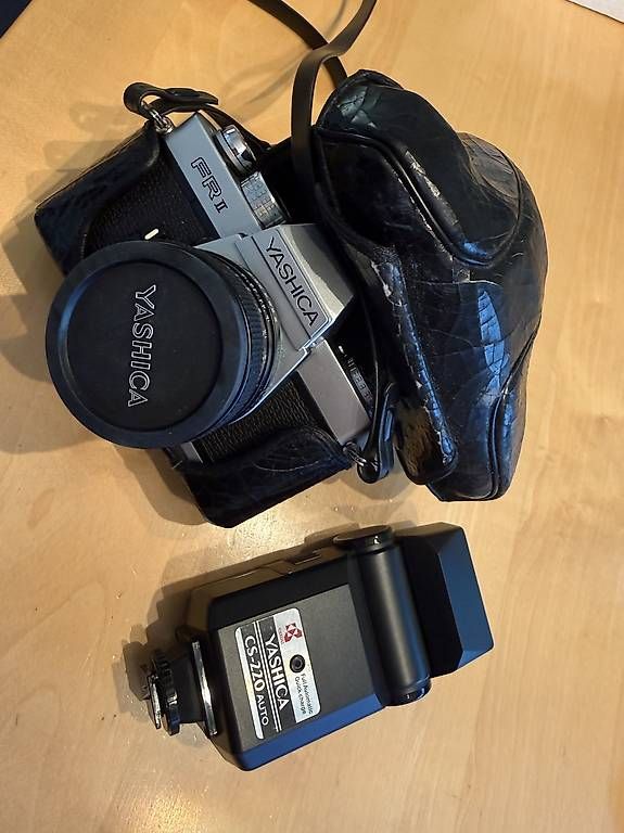 Kamera: Klassische Yashica FR II Spiegelreflexkamera – Gebraucht aus Dietikon von Vanessabr 1